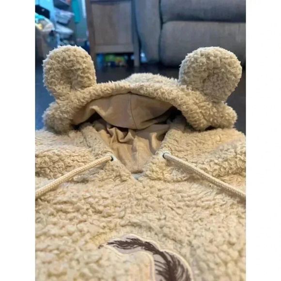 Disney Parks Winnie the Pooh and Piglet Ladies' Fluffy Hooded Sweatshirt b42 - Picture 3 of 5